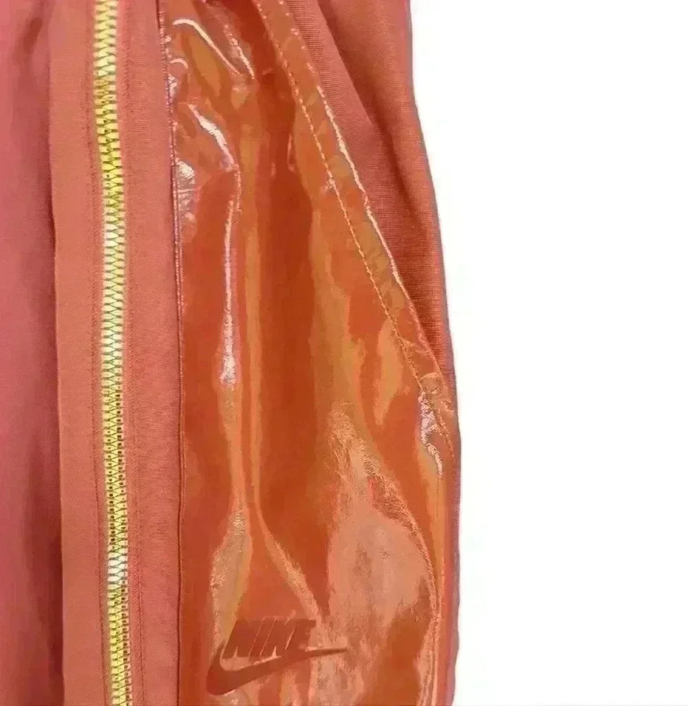 Nike Sportswear Icon Clash Woven Pants - Picture 6 of 7